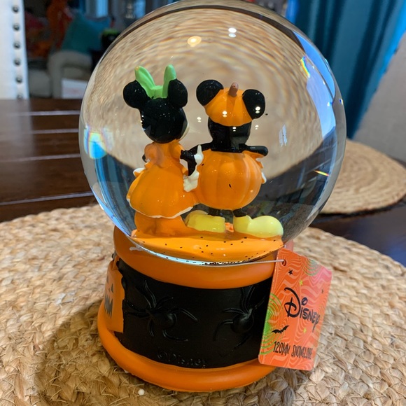 Disney Mickey and Minnie Halloween Snow Globe - Picture 4 of 7